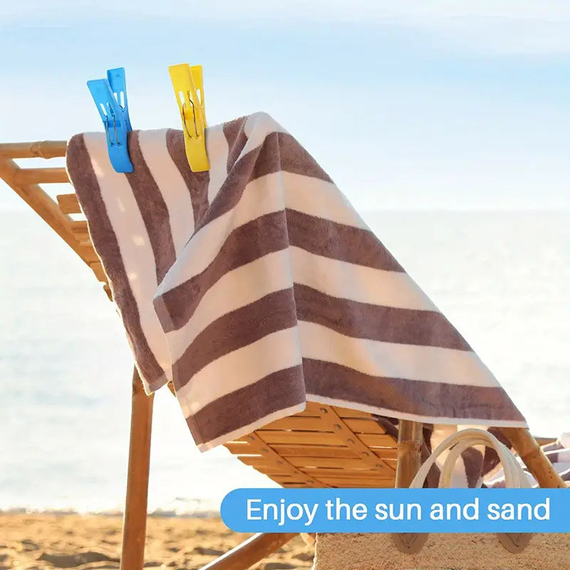 Beach Towel Clips & Chair Holders - 4/8pcs Set - Everything for Everyone