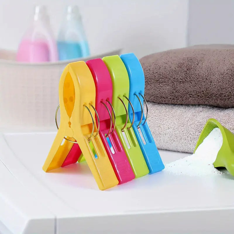 Beach Towel Clips & Chair Holders - 4/8pcs Set - Everything for Everyone
