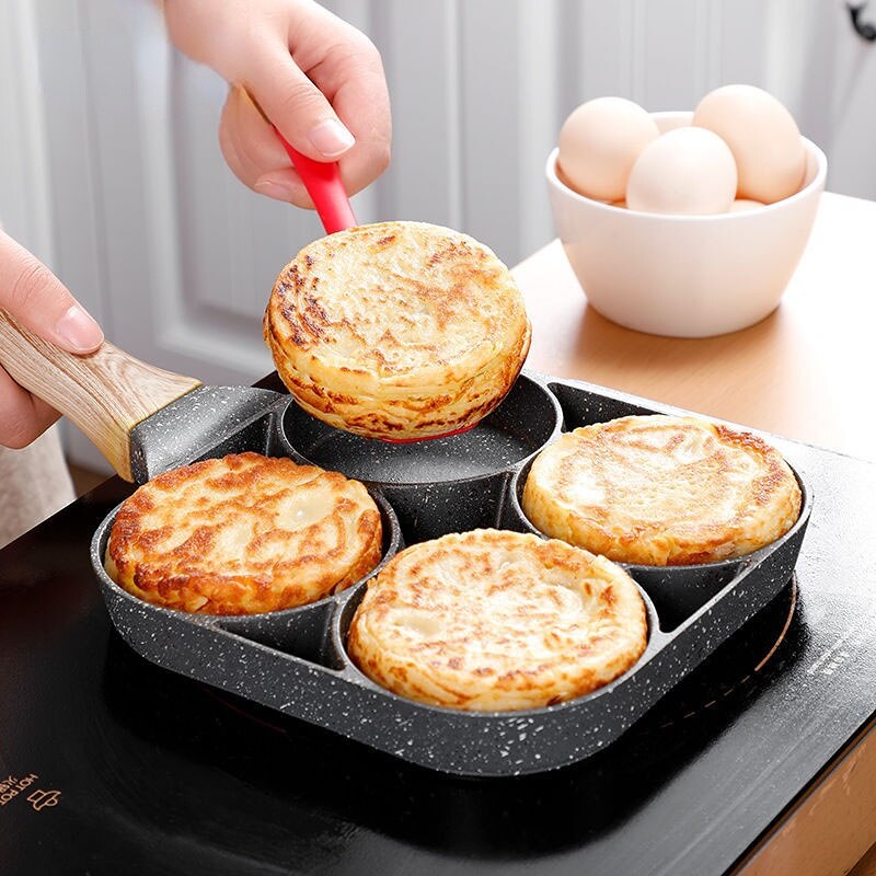 Four-hole Omelet Pan - Everything for Everyone